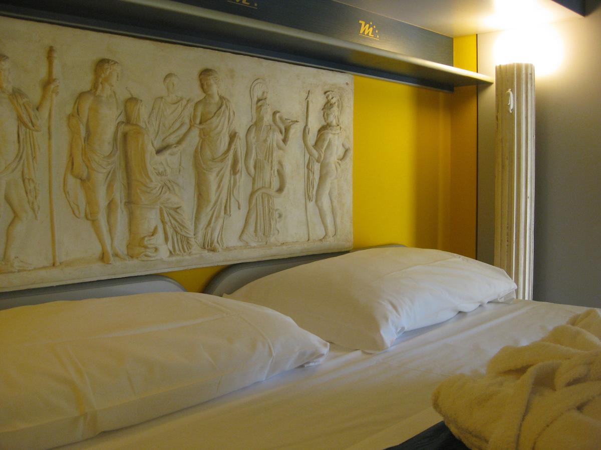 Hotel Motel Residence S Front Bilik gambar