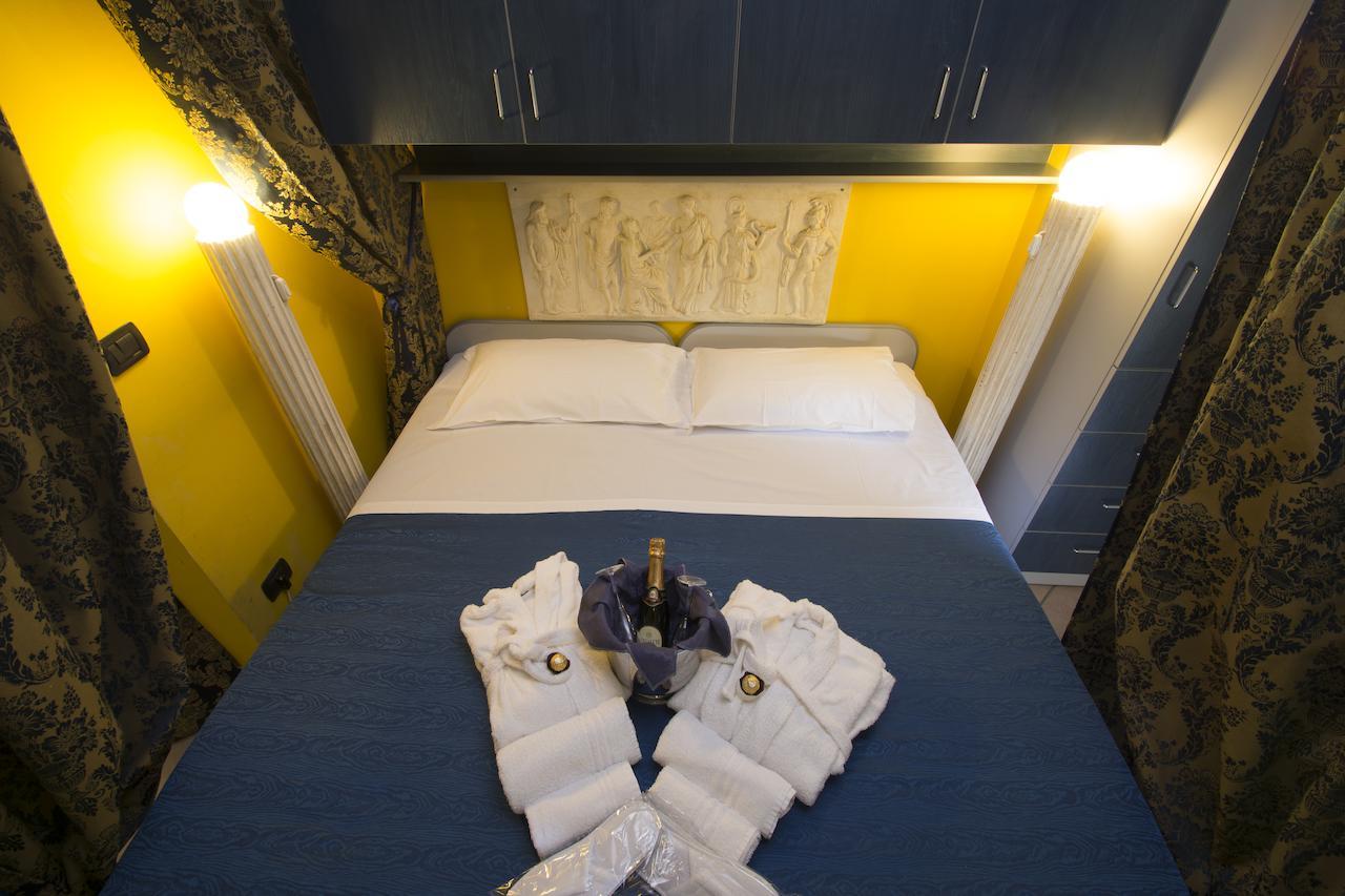 Hotel Motel Residence S Front Bilik gambar